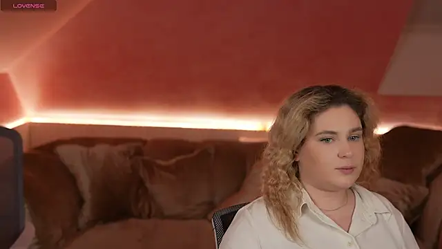 Michelle 054 online show from 02/06/25, 12:05