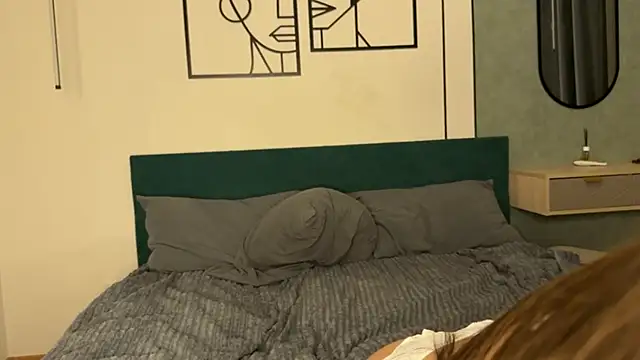 aryamirelle online show from 02/15/26, 11:23