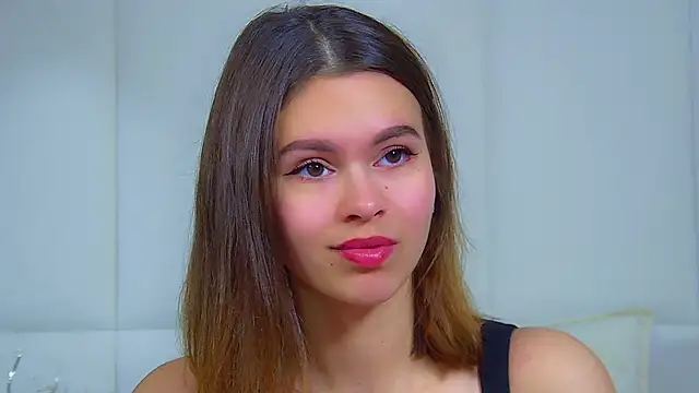 Snapshot of PollyLanders chatting on 09/19/25, 08:16 PollyLanders online show from 09/19/25, 08:16