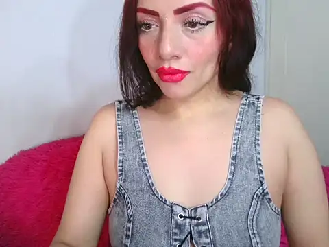 x Lady x online show from 10/24/25, 10:06