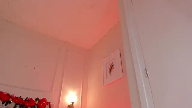 dani skinny  online show from 12/23/24, 02:39