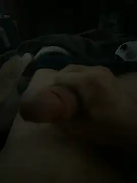 Snapshot of jrizz215 chatting on 04/02/26, 02:15 jrizz215 online show from 04/02/26, 02:15