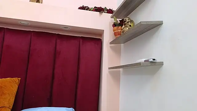 Snapshot of JESSYCORTES chatting on 01/14/25, 11:10 JESSYCORTES online show from 01/14/25, 11:10