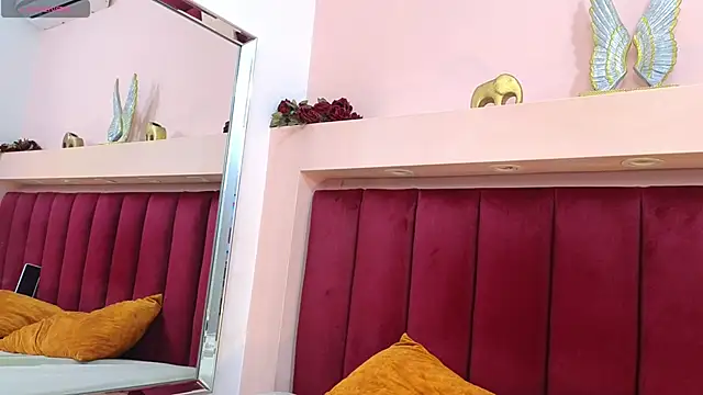 Snapshot of JESSYCORTES chatting on 02/07/25, 04:46 JESSYCORTES online show from 02/07/25, 04:46