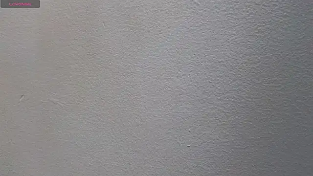 Snapshot of JESSYCORTES chatting on 02/13/25, 12:43 JESSYCORTES online show from 02/13/25, 12:43