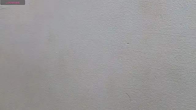 Snapshot of JESSYCORTES chatting on 02/14/25, 01:51 JESSYCORTES online show from 02/14/25, 01:51