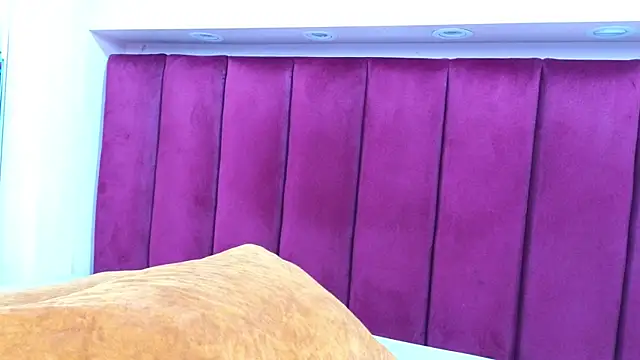 Snapshot of JESSYCORTES chatting on 03/17/25, 02:34 JESSYCORTES online show from 03/17/25, 02:34