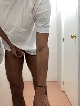 Lucascacaca online show from 12/17/24, 02:22