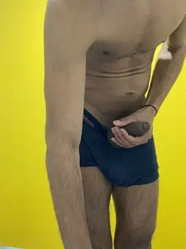 Lucascacaca online show from 12/21/24, 05:29