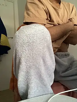 Lucascacaca online show from 02/25/26, 03:43