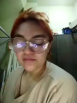 SophiaWeestt99 online show from 02/04/25, 03:33