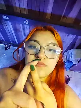 SophiaWeestt99 online show from 02/05/25, 07:18