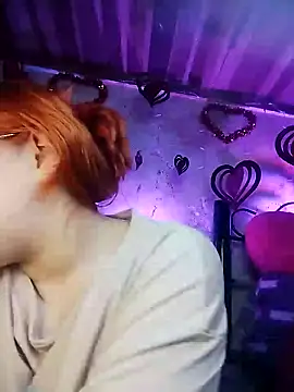 SophiaWeestt99 online show from 02/08/25, 04:25