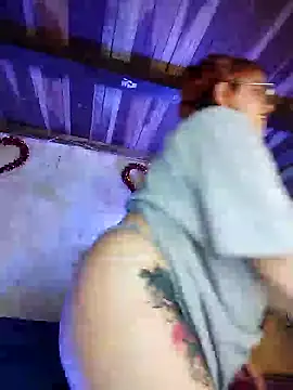 SophiaWeestt99 online show from 03/06/25, 05:14