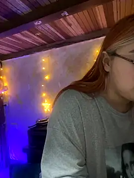 SophiaWeestt99 online show from 10/05/25, 02:43