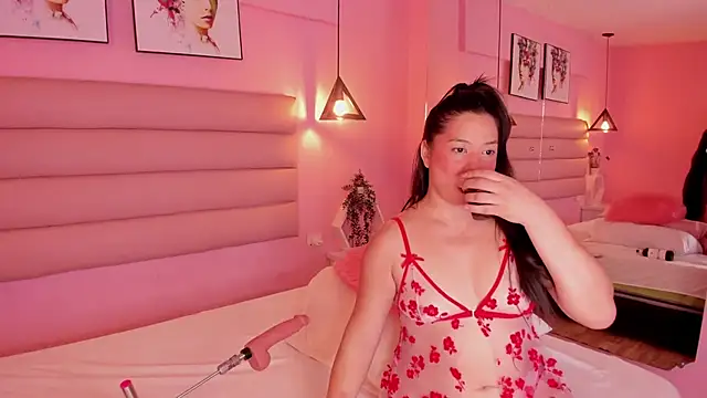 Katta Gil online show from 10/17/25, 12:41