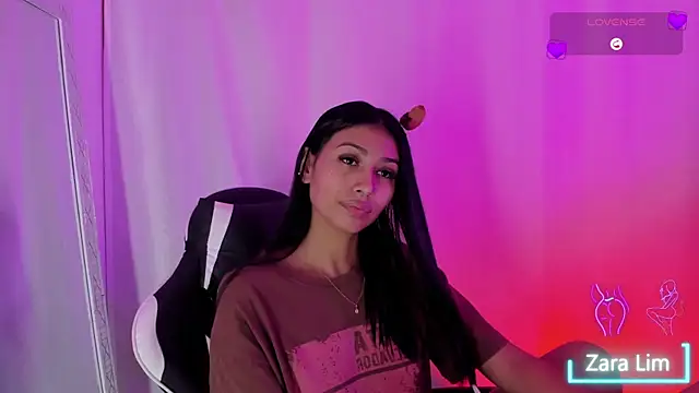 ZaraLim online show from 10/06/25, 02:03