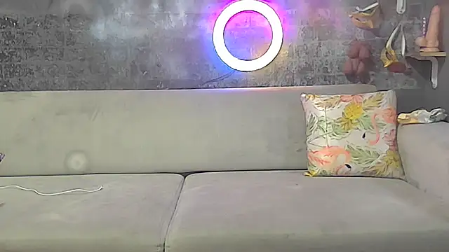 Snapshot of Bitter_ chatting on 03/21/25, 06:51 Bitter online show from 03/21/25, 06:51