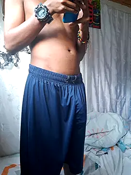 Snapshot of amarijones chatting on 09/27/25, 11:48 amarijones online show from 09/27/25, 11:48