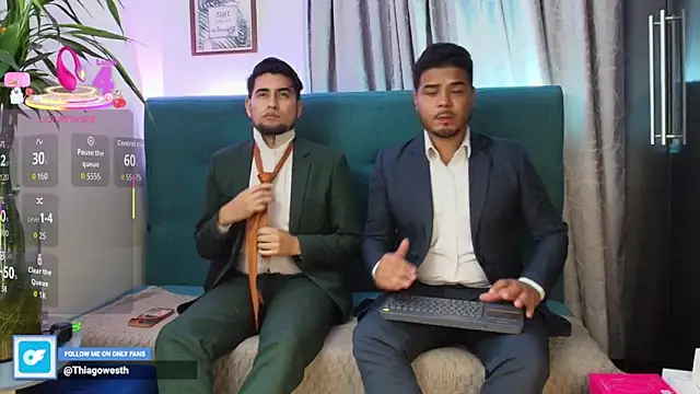 Snapshot of thiagowes chatting on 09/10/25, 04:01 thiagowes online show from 09/10/25, 04:01