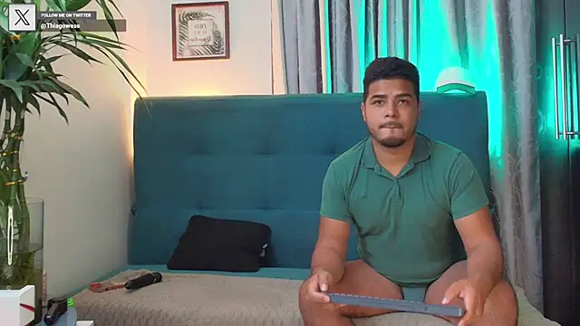 Snapshot of thiagowes chatting on 09/11/25, 03:17 thiagowes online show from 09/11/25, 03:17