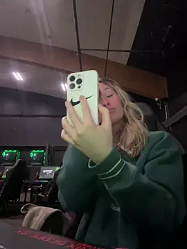 M1ssyk1ssy online show from 12/26/24, 10:09