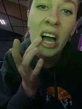 M1ssyk1ssy online show from 02/05/25, 11:50