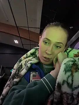 M1ssyk1ssy online show from 02/13/25, 07:42