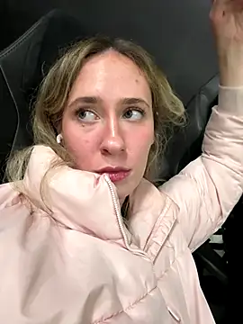 M1ssyk1ssy online show from 12/14/25, 07:18