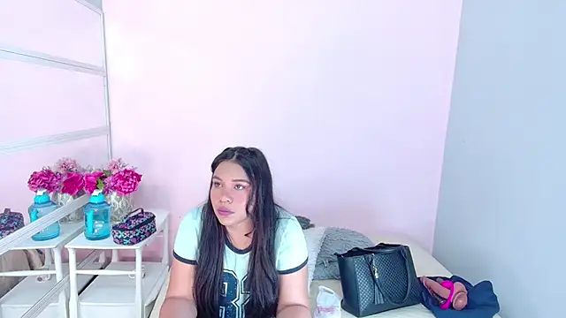 LanaBigTitties online show from 03/13/25, 07:50