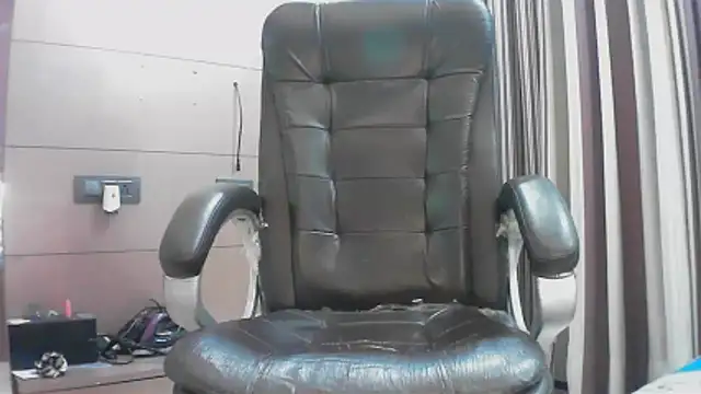 collage hoty online show from 11/19/25, 05:13