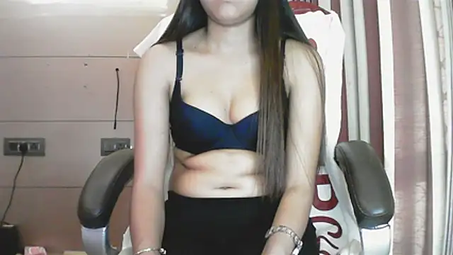 Snapshot of collage_hoty chatting on 01/12/26, 03:23 collage hoty online show from 01/12/26, 03:23