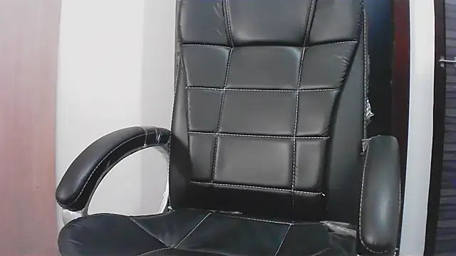 Snapshot of collage_hoty chatting on 04/11/26, 02:27 collage hoty online show from 04/11/26, 02:27