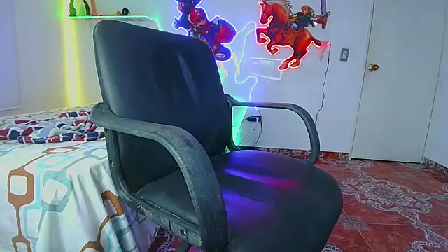 sweetie tsgirl  online show from 12/11/24, 03:24