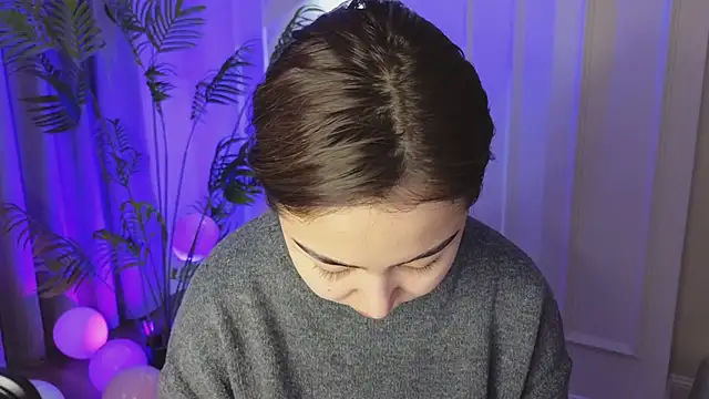 Deiri Delightful online show from 12/20/24, 05:25