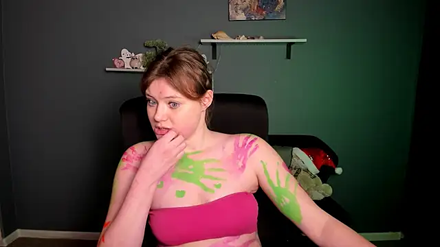 nikole kitt online show from 01/28/25, 01:50