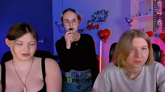 nikole kitt online show from 02/24/26, 07:56