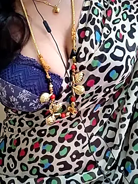 gaurika18 online show from 02/14/25, 04:37