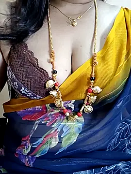 gaurika18 online show from 02/15/25, 04:47