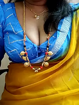 gaurika18 online show from 02/21/25, 03:34