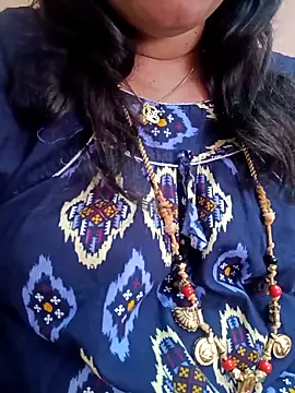 gaurika18 online show from 02/27/25, 09:54