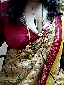 gaurika18 online show from 03/03/25, 06:01