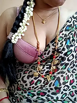 gaurika18 online show from 03/05/25, 04:34