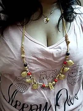 gaurika18 online show from 03/09/25, 03:05