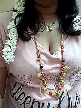 gaurika18 online show from 03/12/25, 06:22