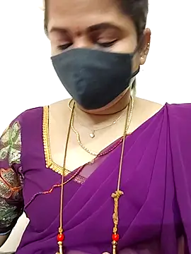 gaurika18 online show from 09/20/25, 05:19