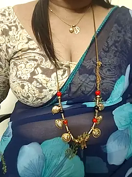 gaurika18 online show from 10/15/25, 06:46