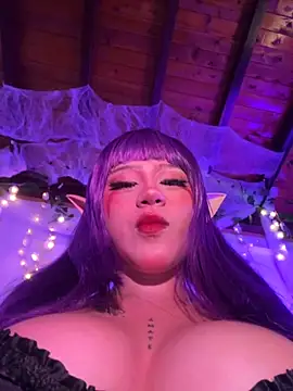 Lilith Asami online show from 10/24/25, 09:49