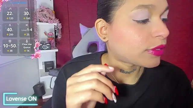 Snapshot of samantha_simur chatting on 01/18/25, 09:55 samantha simur online show from 01/18/25, 09:55