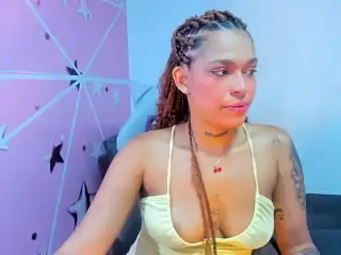 Snapshot of samantha_simur chatting on 01/31/25, 03:52 samantha simur online show from 01/31/25, 03:52